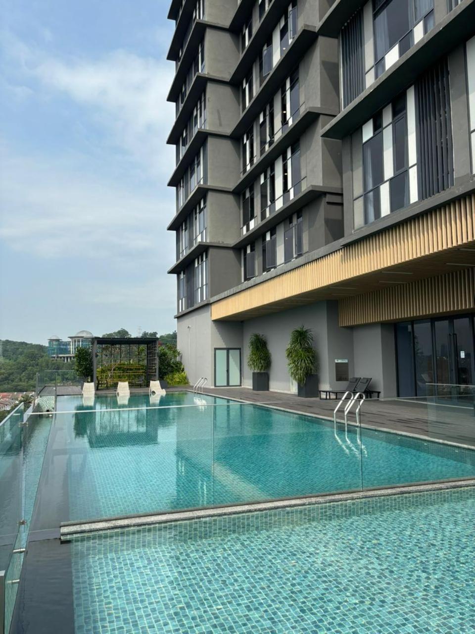 Aparthotel Societe By Bamboo Hospitality Kuala Lumpur Exterior foto